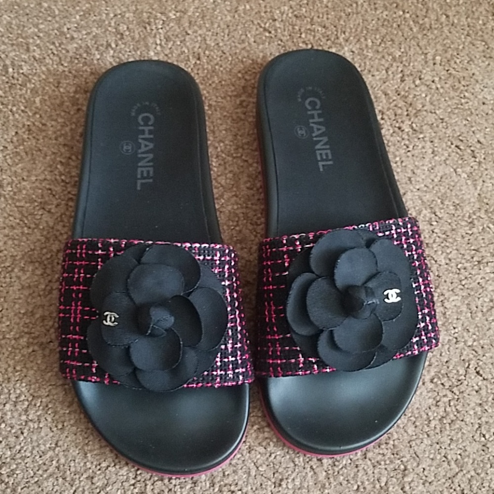 Sold!! Chanel slippers